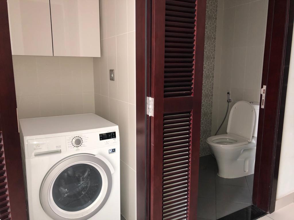 1 bedroom w/ kitchen appliances / 4 cheques / Glitz 3 Tower 2